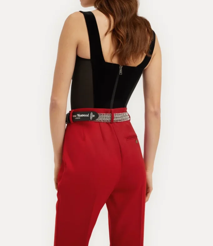 Cintura in pelle con catena