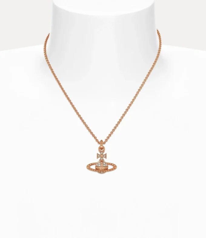 Collana con pendente Mayfair Bas Relief
