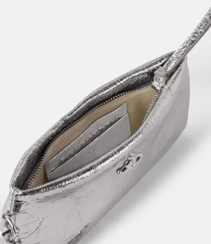 Pochette Sadie con cinturino da polso