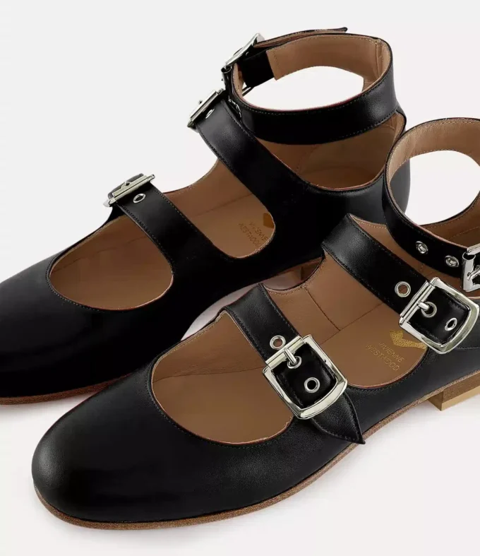 Sandalo romano a tre cinturini